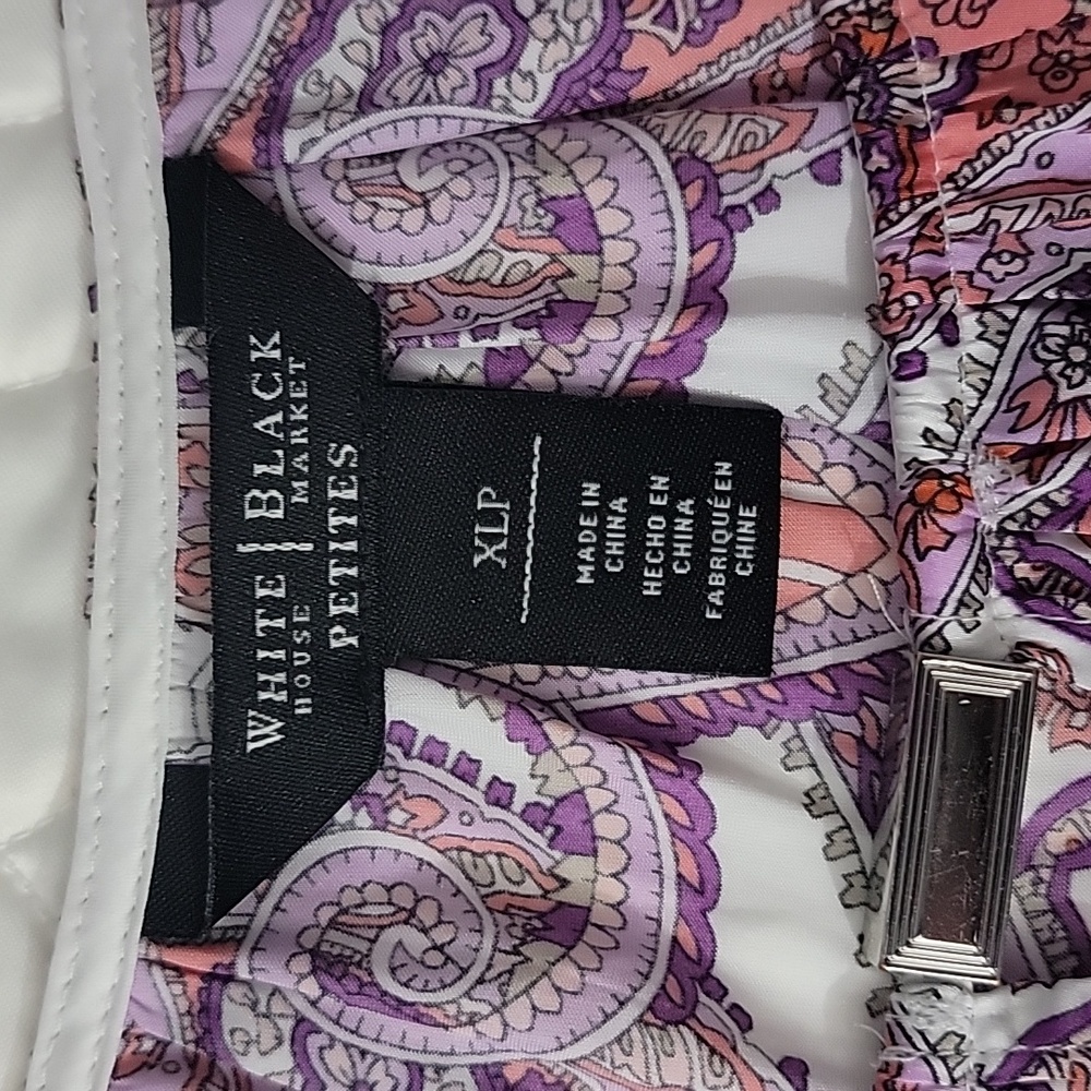 White House Black Market Purple and White Paisley Blouse With Slits On Sleeves - Picture 9 of 13
